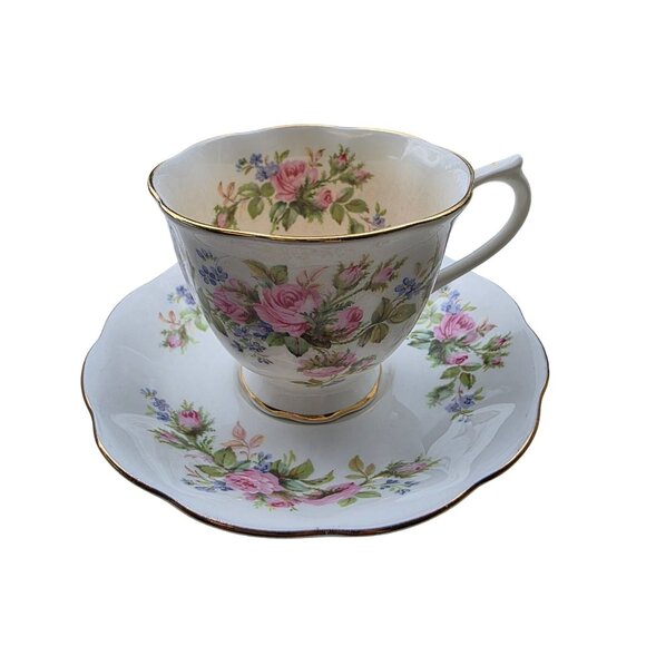 Royal Albert Moss Rose Bone China Tea Cup & Saucer Set Floral Design Gold Trim - Picture 2 of 7
